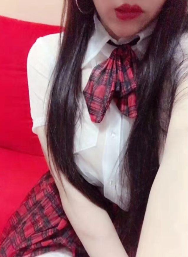 e91cbf6f8131439fb3f4fa6f99a32c93.png