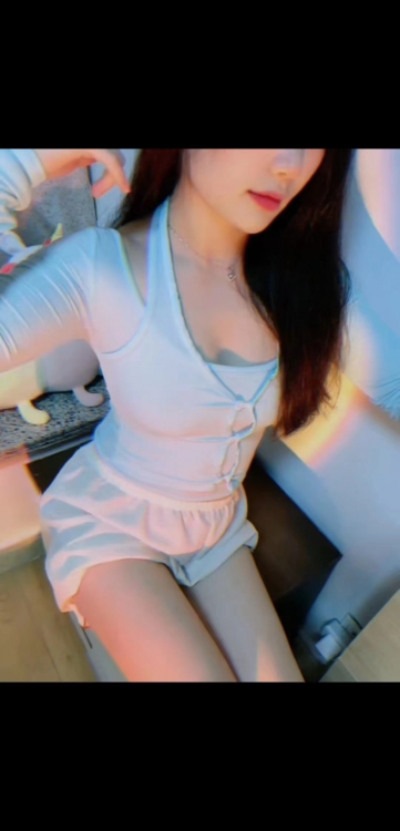 d105fbc76de44a6a4229b2f98cdbd5e36c99.jpg