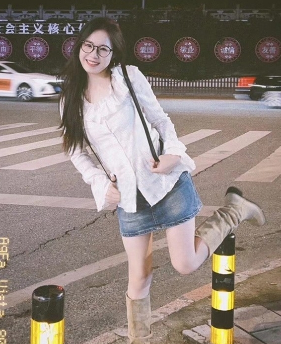 814ffe73780e4222a8d6b0502cebc535.png
